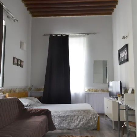 St. Lazaros Apartament *