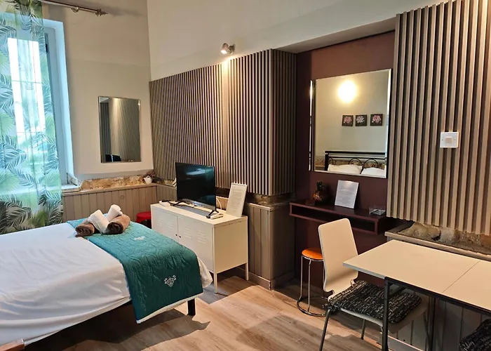 アパート St. Lazaros ラルナカ